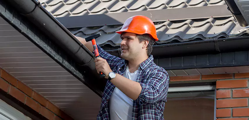Gutter Fascia Repair in Joliet